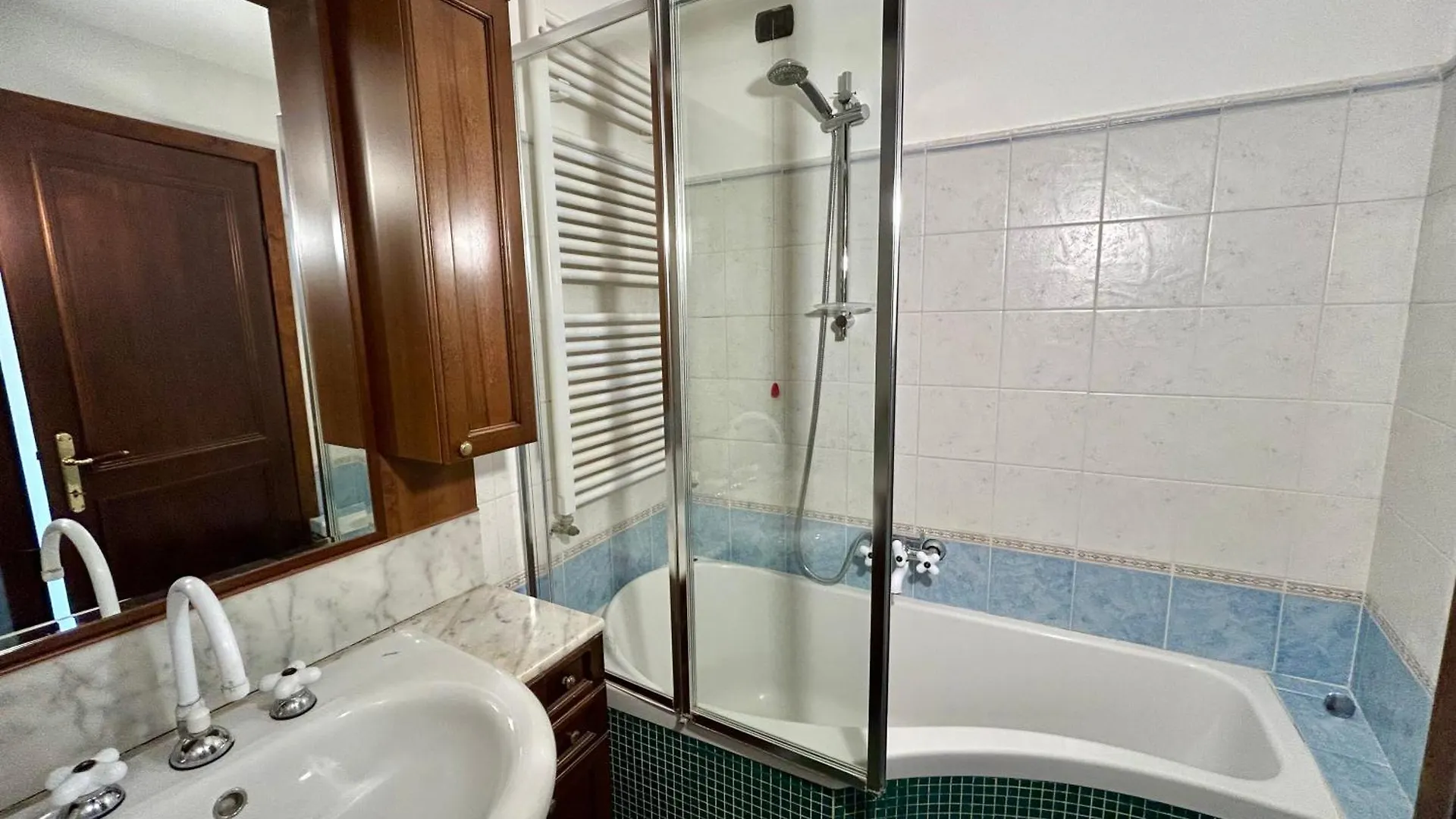 Al Civico 7 Relax A Due Passi Dal Lago Di Como Oliveto Lario Vakantiehuis